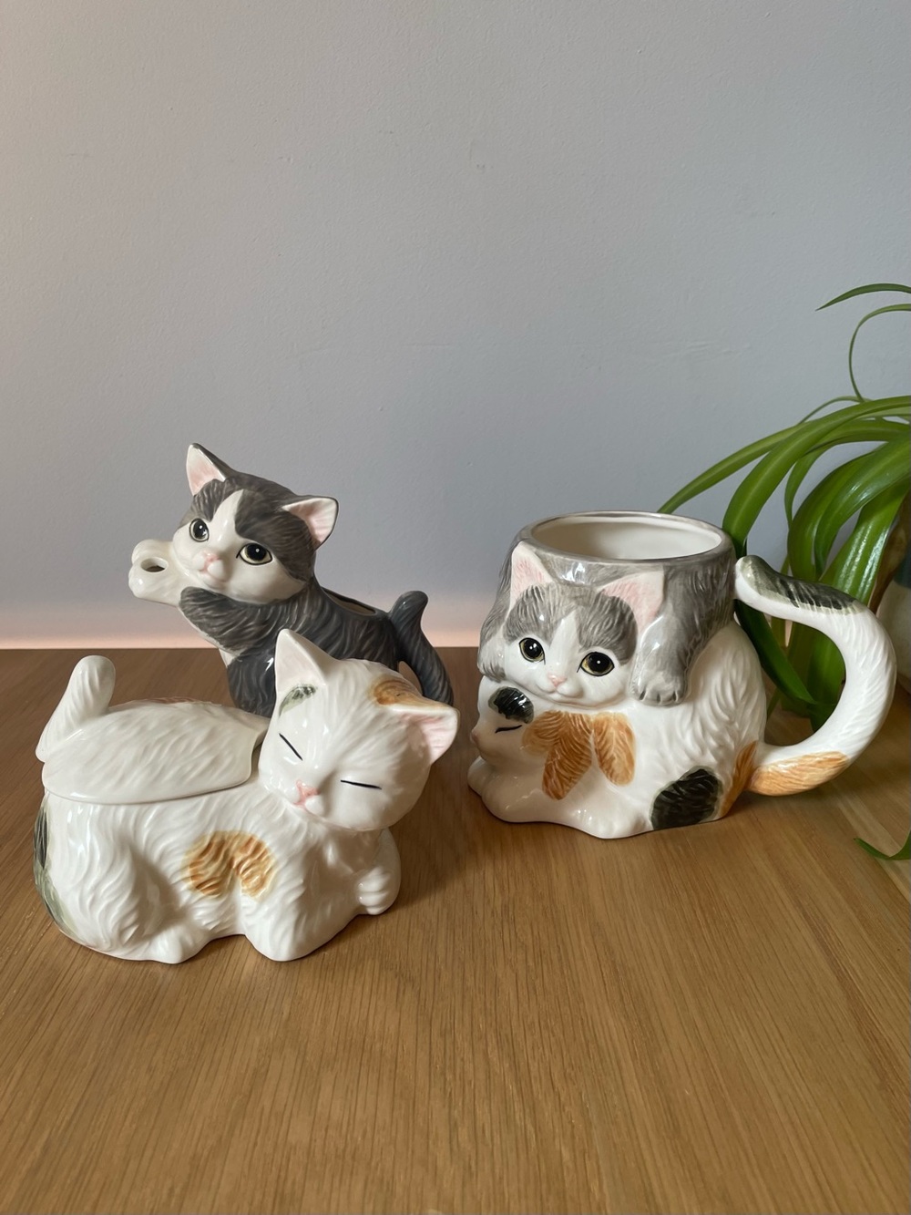 Vintage Ceramic Calico Cat Creamer Sugar Bowl and Coffee Mug Set 1980s Mexico